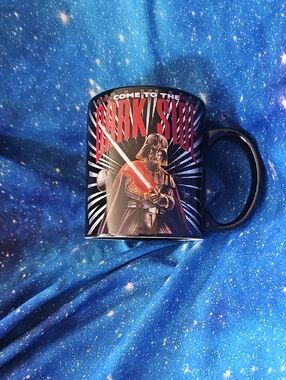Star Wars Black and Red Darth Vader 'Come to the Dark Side' Mug